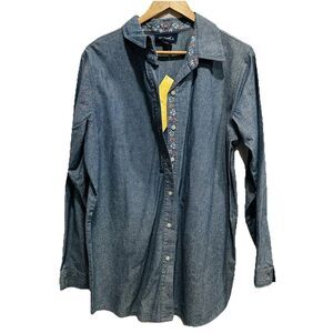 New Denim Co Women's Large Button Down Shirt Long Sleeve Classic Chambray Modest